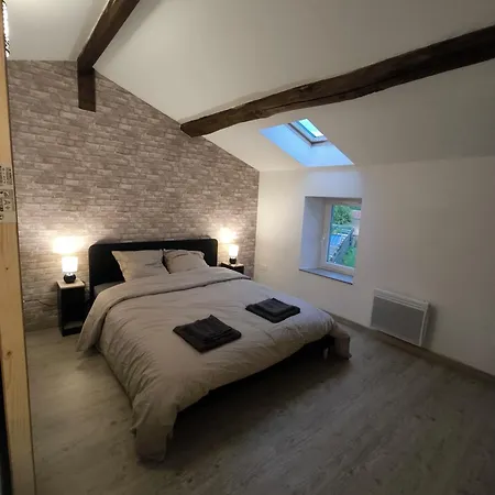 Factory-logement T2 Pour 2 A 4 Personnes * Les Épesses